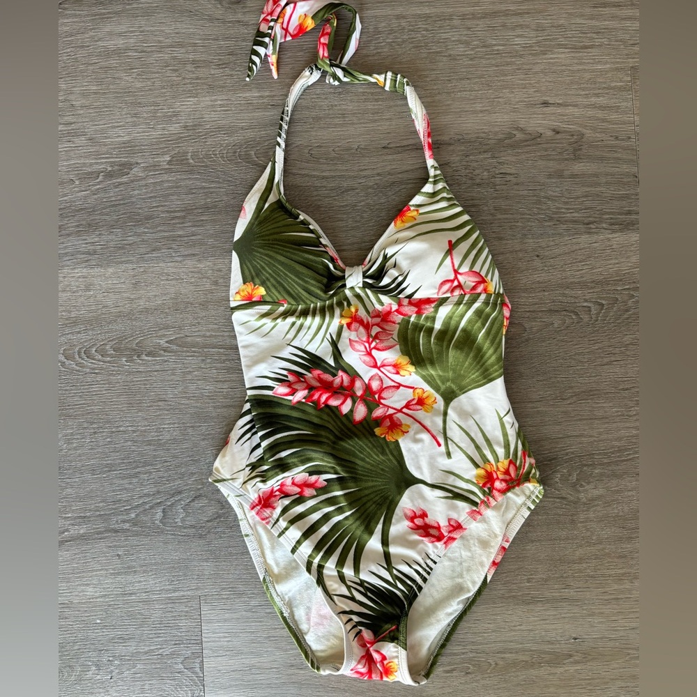 One piece floral bathing suit